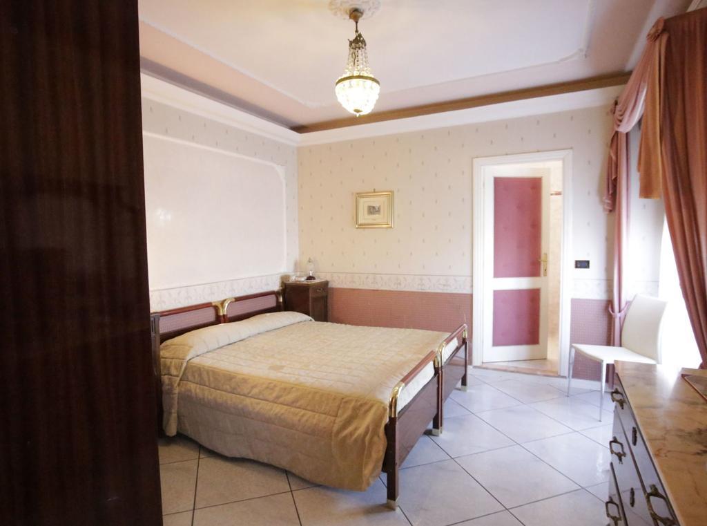 Vienna Ostenda E Ristorante Il Danubio Hotel 4*