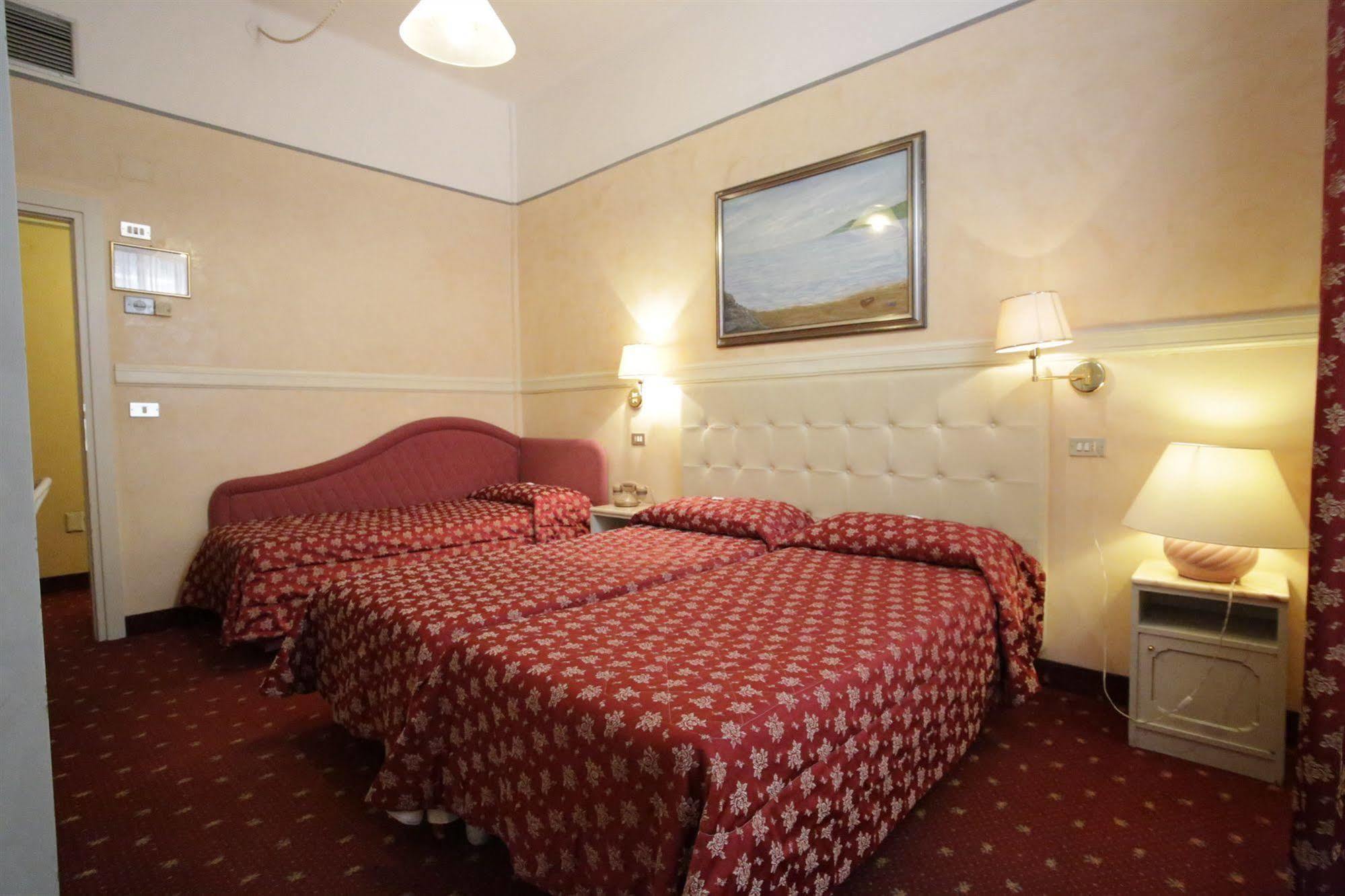 Vienna Ostenda E Ristorante Il Danubio Hotel Rimini