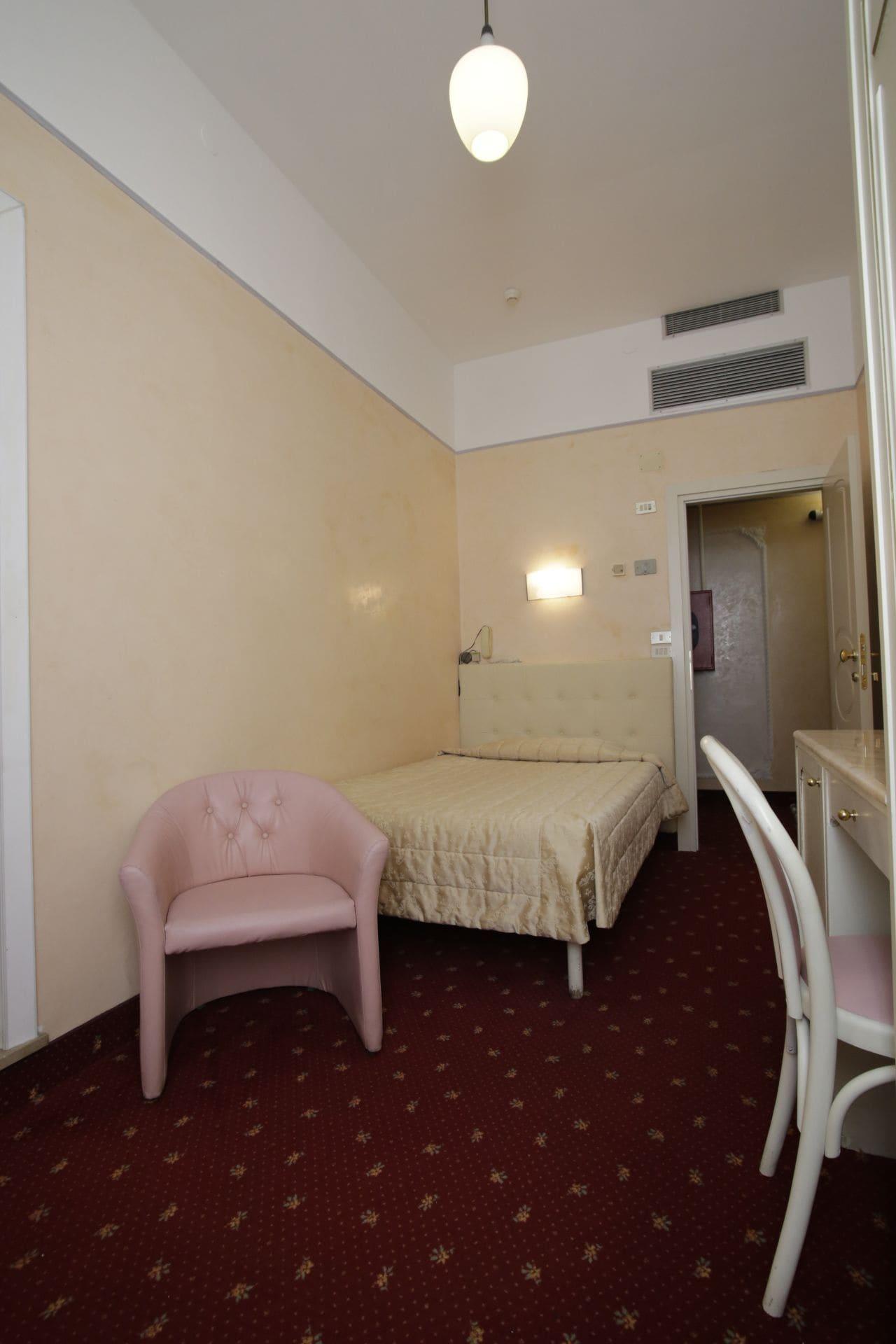 Vienna Ostenda E Ristorante Il Danubio Hotel 4*