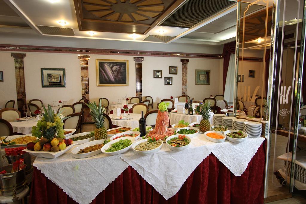 Vienna Ostenda E Ristorante Il Danubio