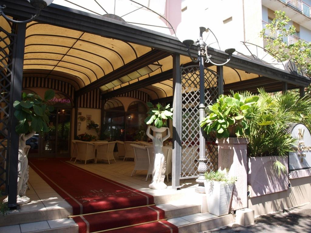 Vienna Ostenda E Ristorante Il Danubio Hotel