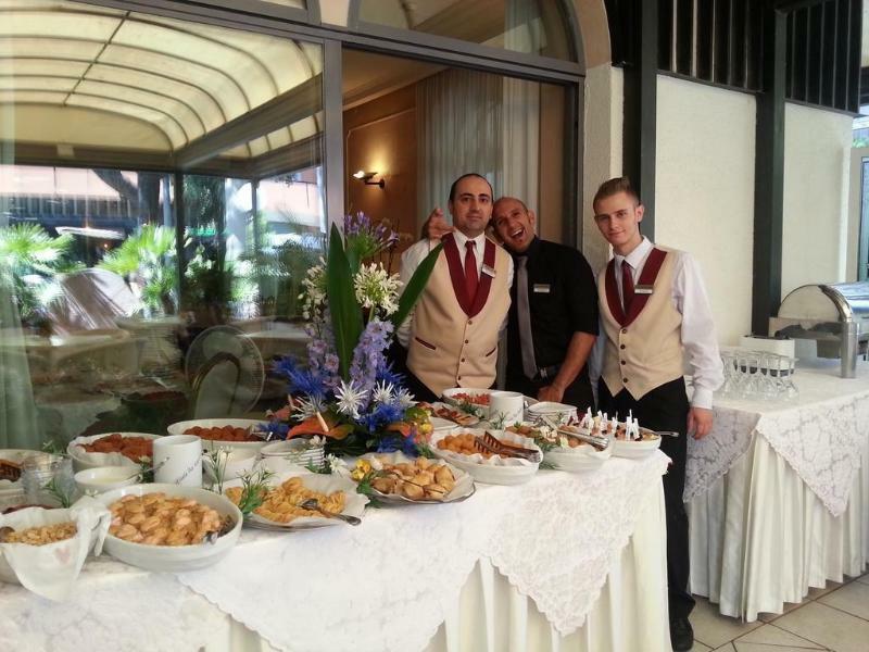 Hotel Vienna Ostenda E Ristorante Il Danubio