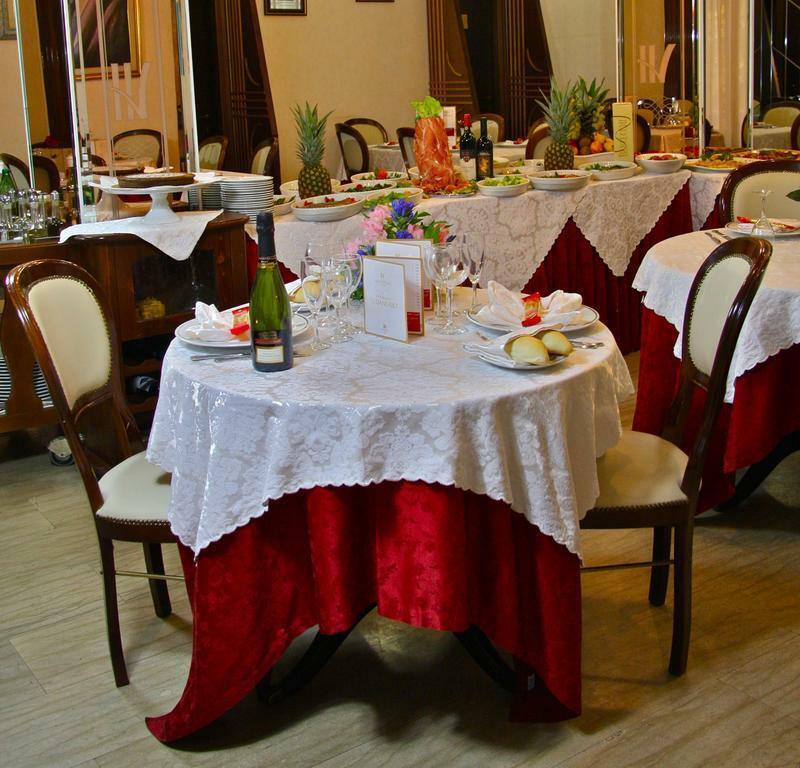 Hotel Vienna Ostenda E Ristorante Il Danubio Rimini